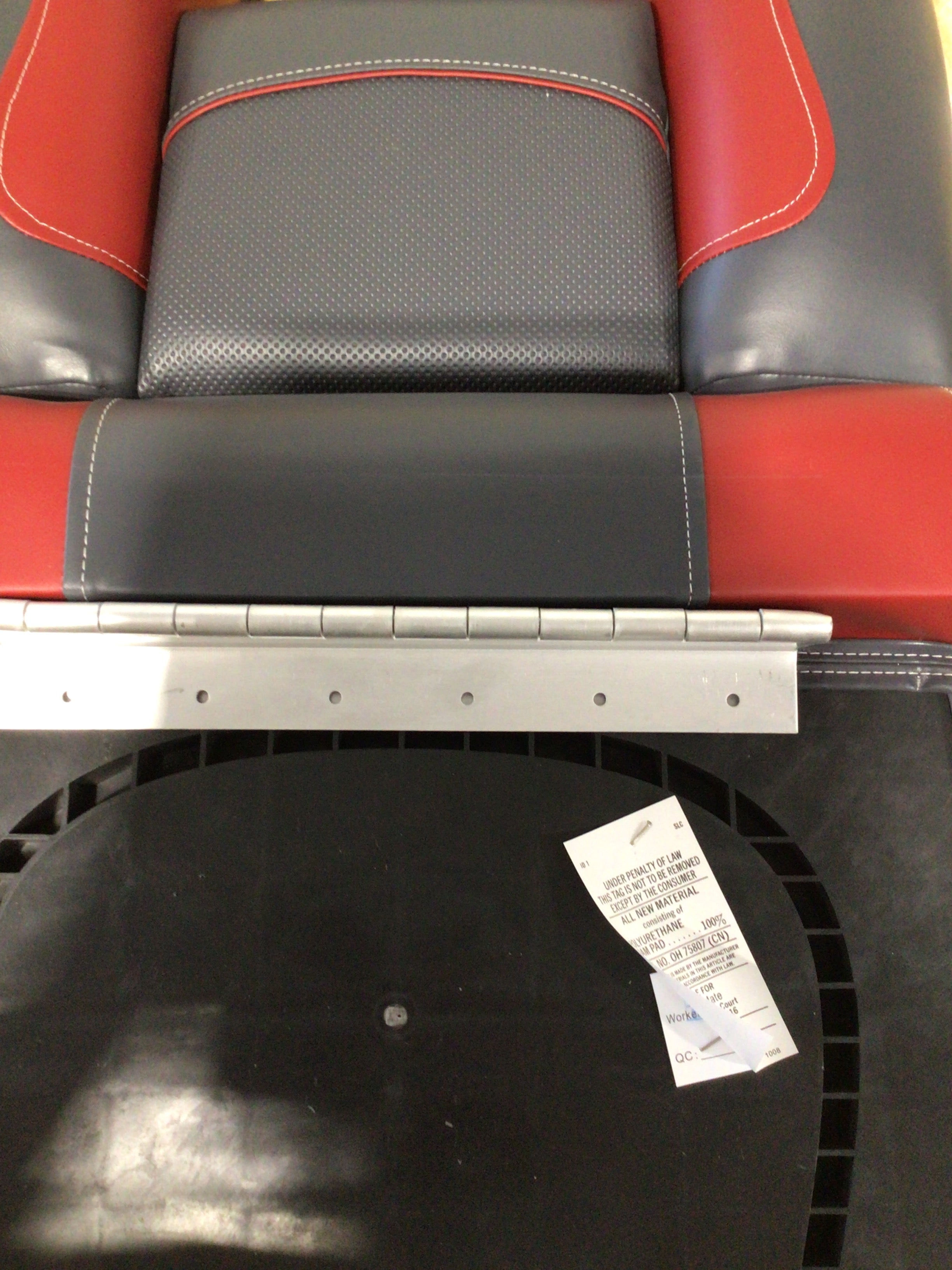 CLEARANCE ITEM CL-A591 & CL-A901 | 4 Piece Compact Bass Boat Seats (Set of 2) | N100-2-401