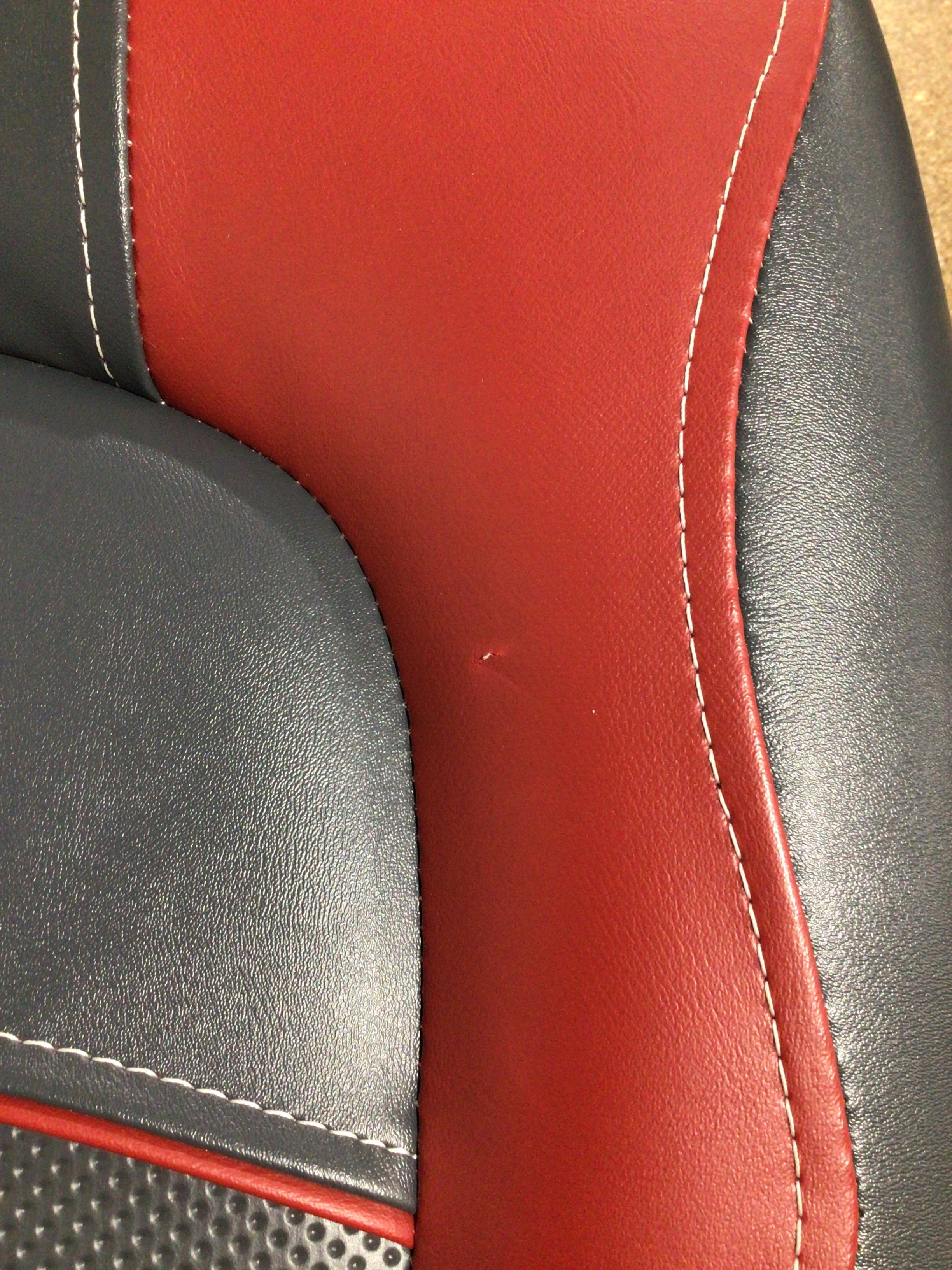 CLEARANCE ITEM CL-A591 & CL-A901 | 4 Piece Compact Bass Boat Seats (Set of 2) | N100-2-401