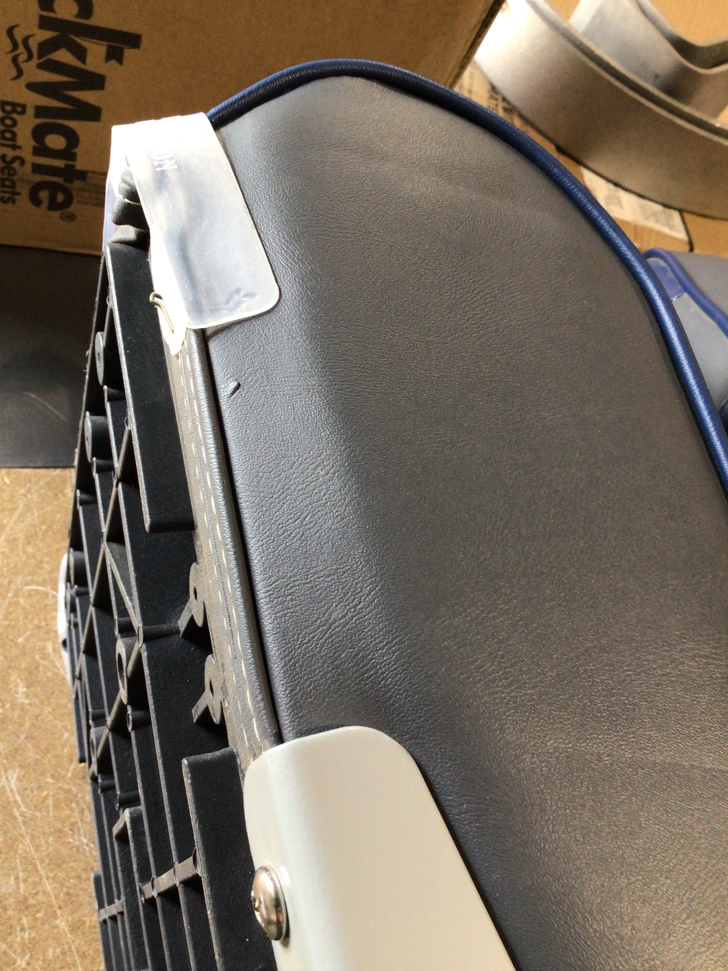 CLEARANCE ITEM CL-A960 | Economy High Back Boat Seat | EHB-402