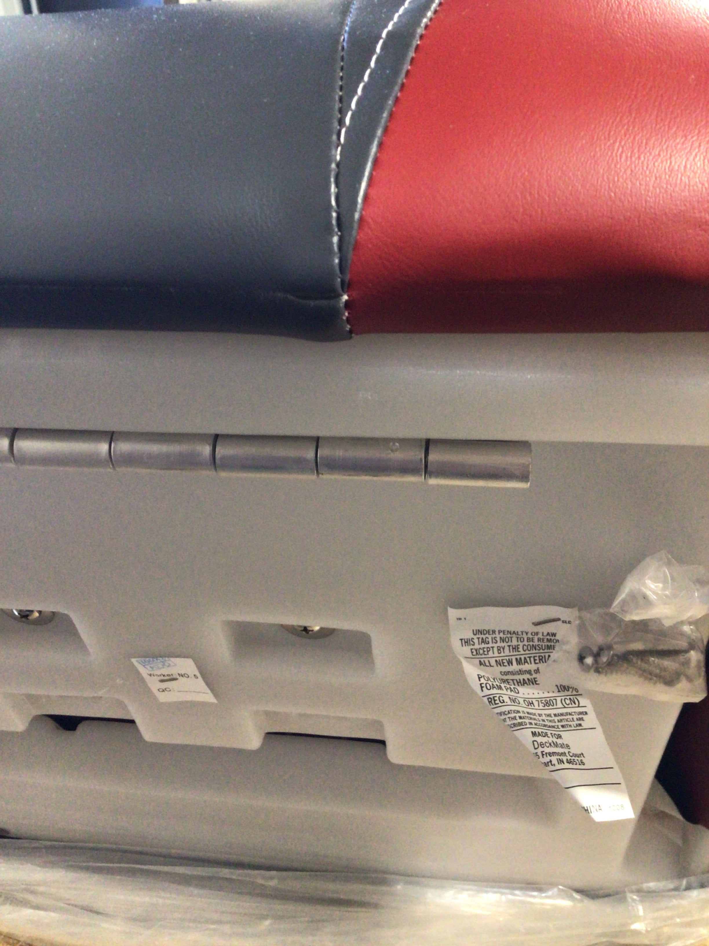 CLEARANCE ITEM CL-A055 & A056 | Ranger Style Bass Boat Seats | R100-2-401