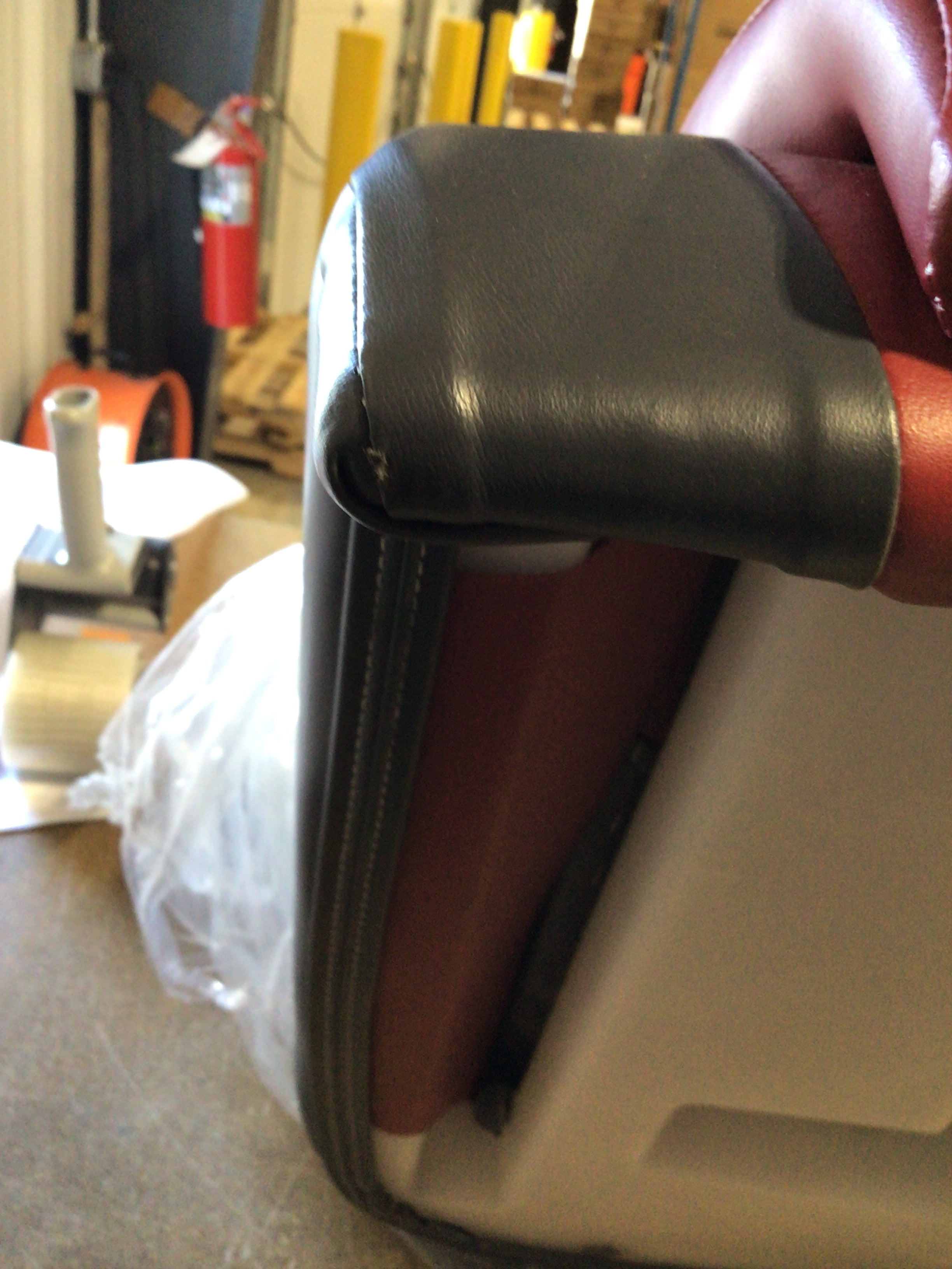 CLEARANCE ITEM CL-A055 & A056 | Ranger Style Bass Boat Seats | R100-2-401