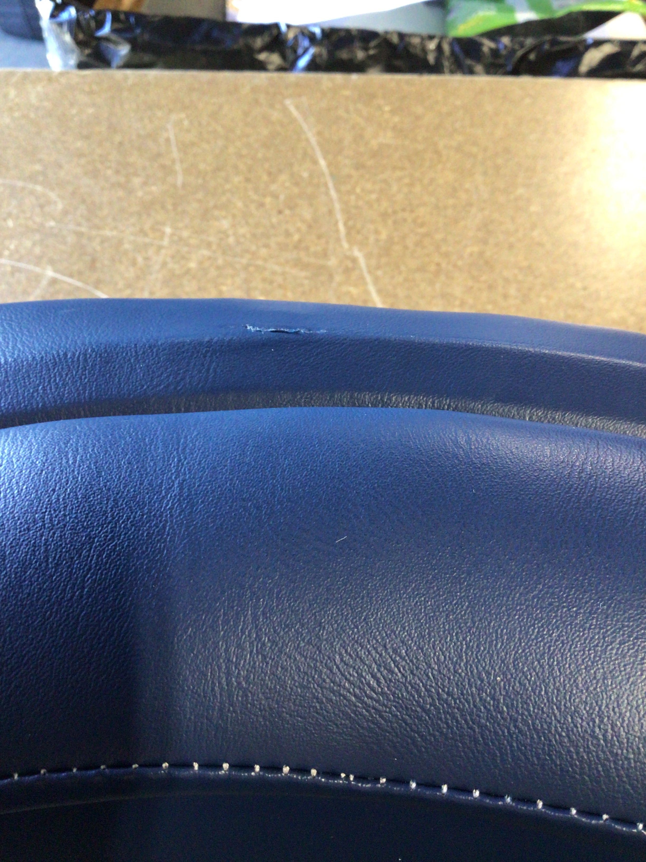 CLEARANCE ITEM CL-B073 | 4 Piece Bass Boat Seats (Set of 2) | BBS-402