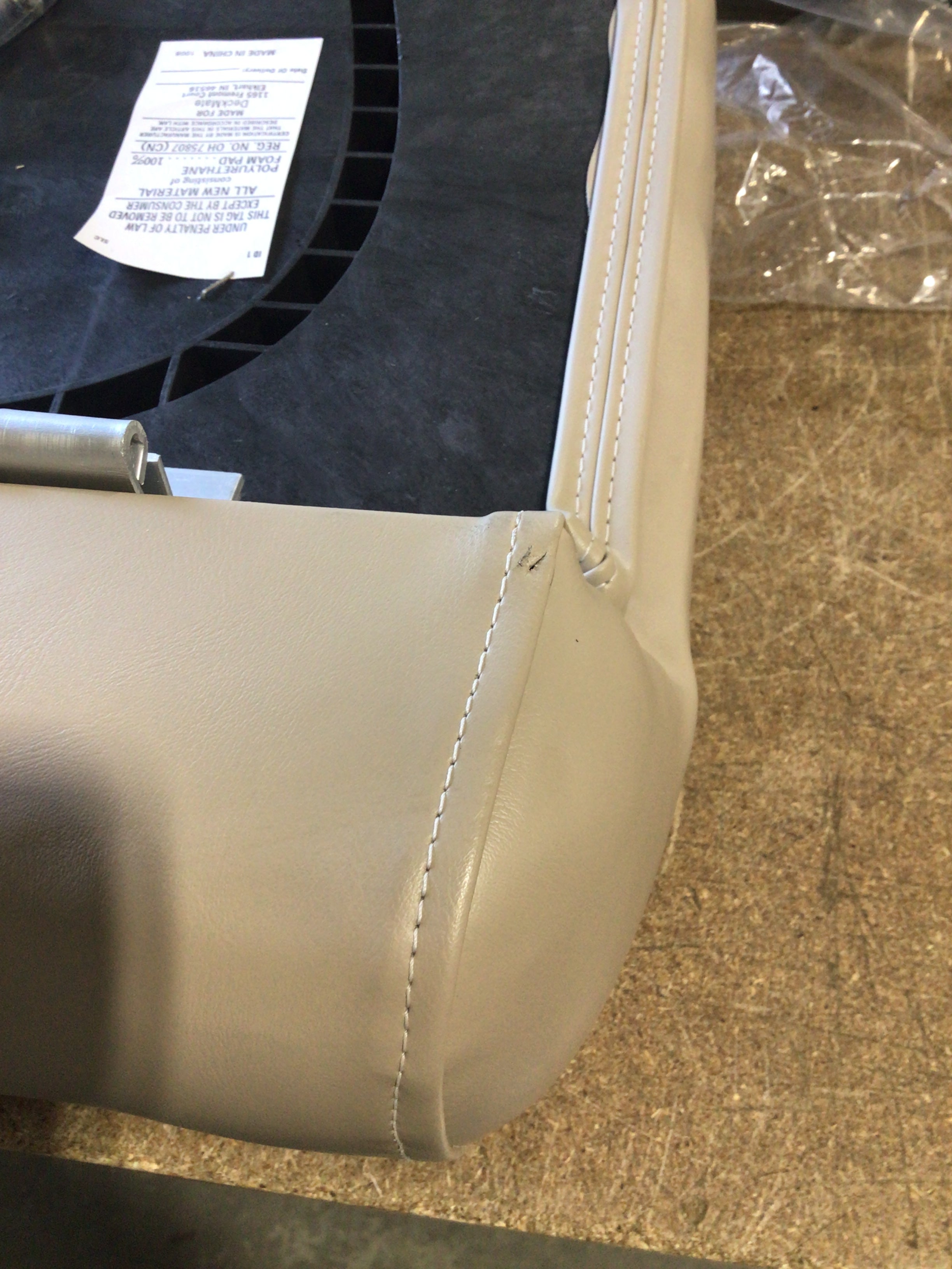 CLEARANCE ITEM CL-A978 & CL-B363 | 4 Piece Compact Bass Boat Seats (Set of 2) | N100-2-403