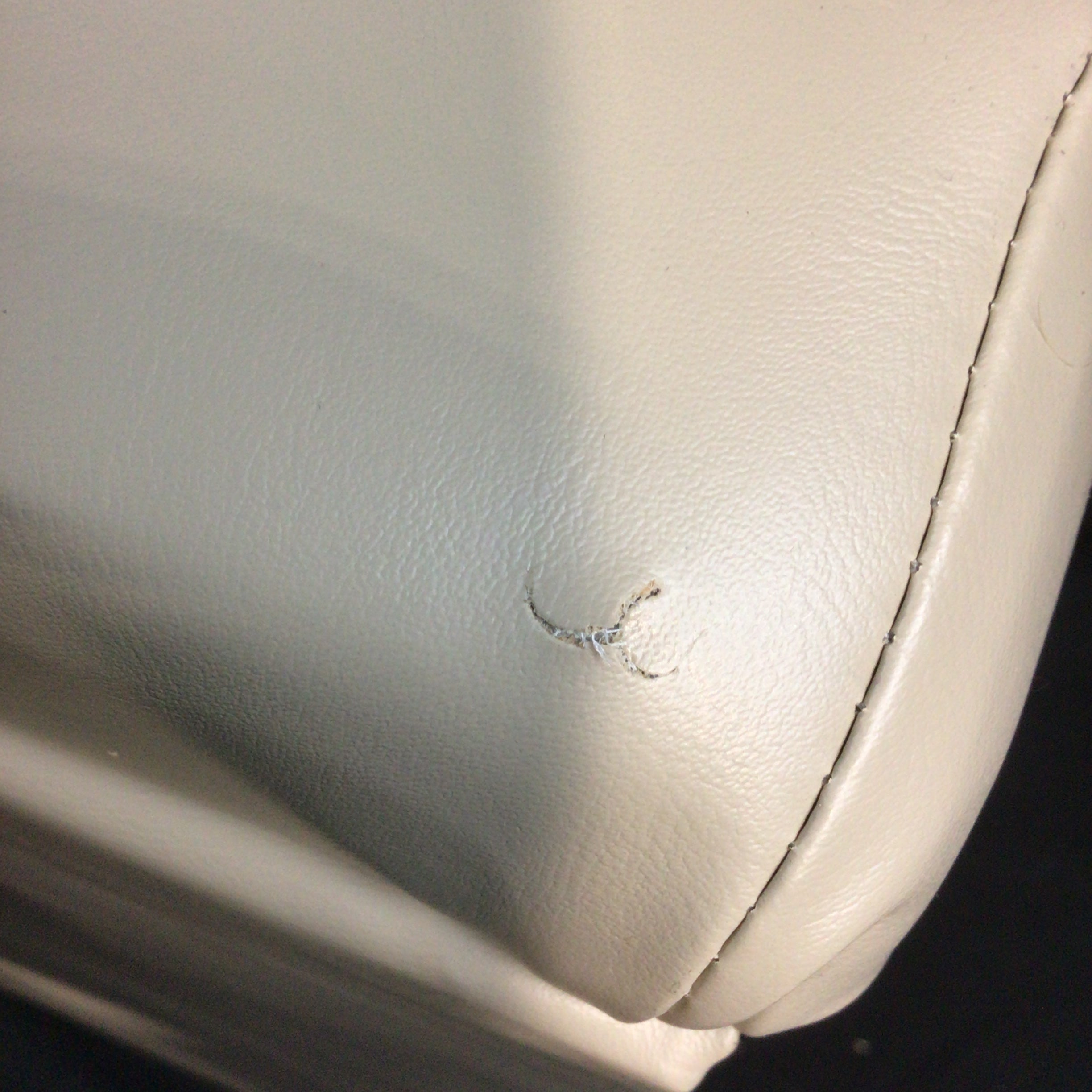 CLEARANCE ITEM CL-556 & CL-A149 | 4 Piece Compact Bass Boat Seats (Set of 2) | N100-2-403