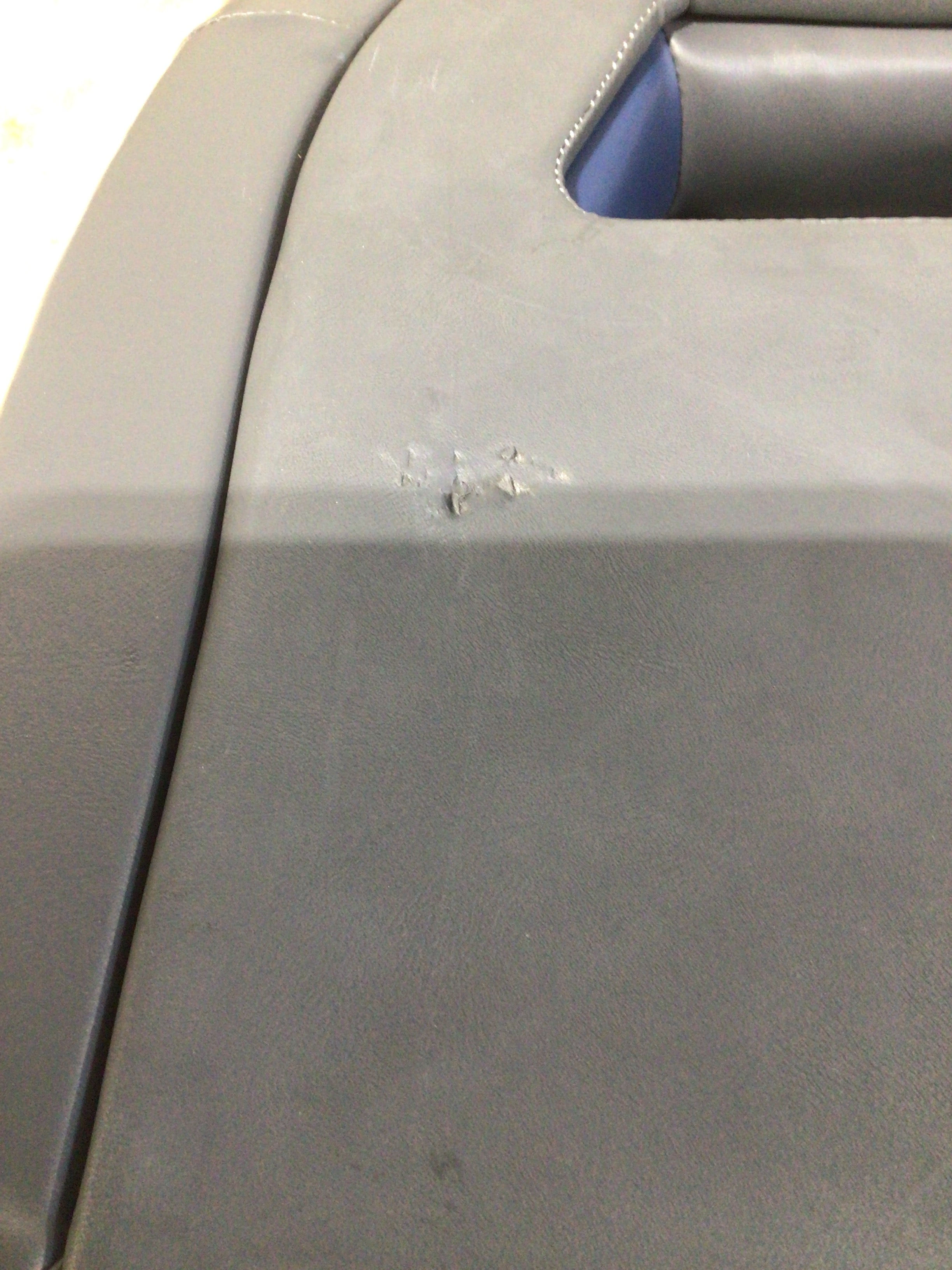 CLEARANCE ITEM CL-A076 & CL-A678 | Compact Bass Boat Seats | N100-2-402