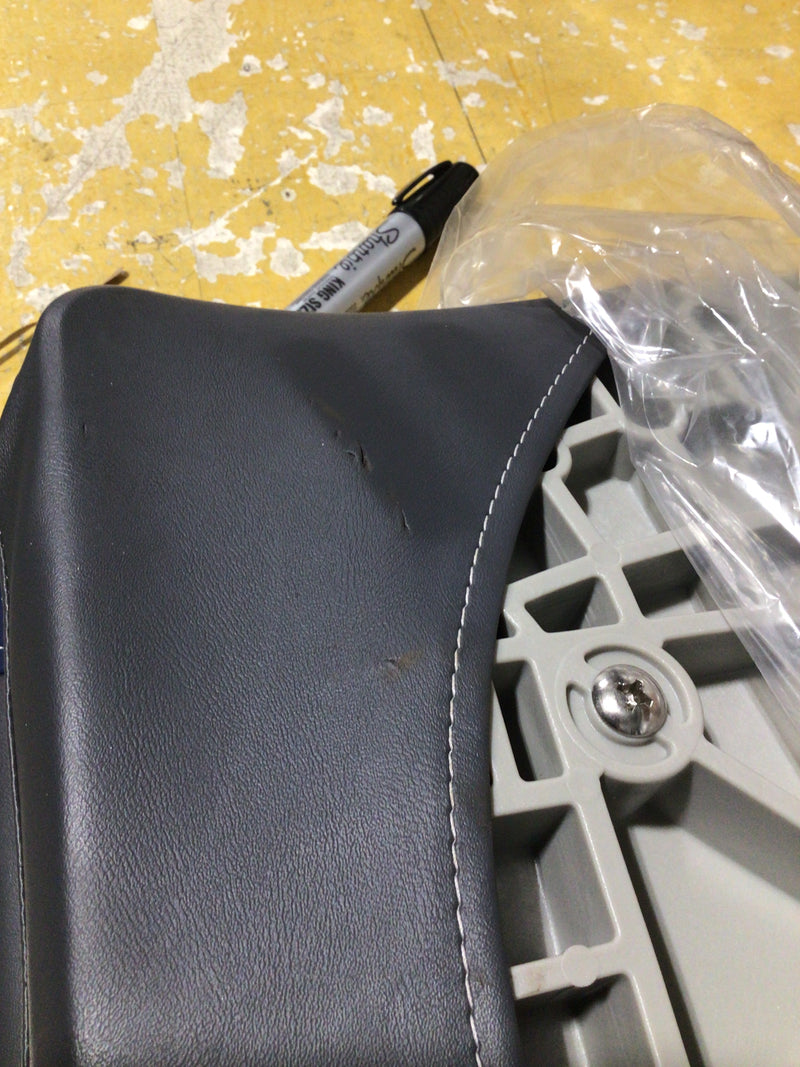 CLEARANCE ITEM CL-A127 | Compact Folding Fishing Seat | RT3-402