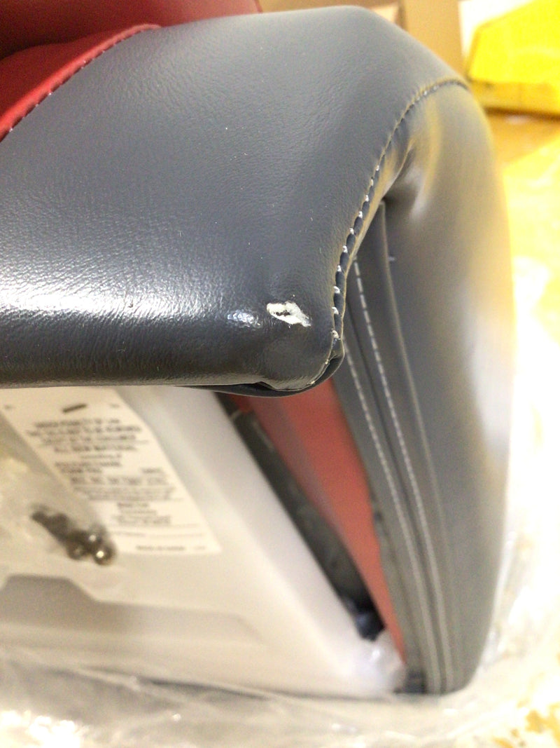 CLEARANCE ITEM CL-A488 & CL-A489 | Ranger Style Bass Boat Seats | R100-2-401