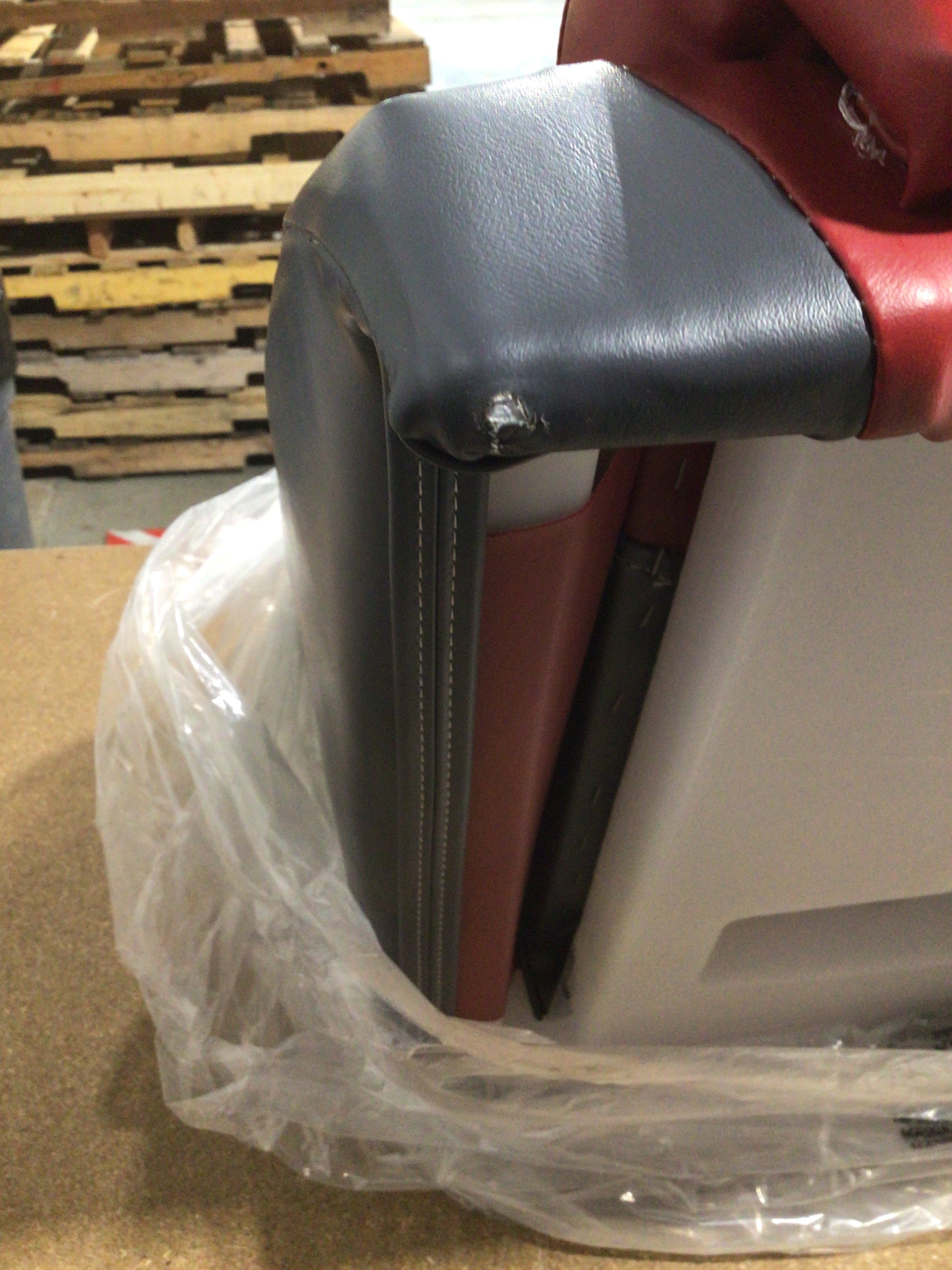 CLEARANCE ITEM CL-A269 & A665 | Ranger Style Bass Boat Seats | R100-2-401