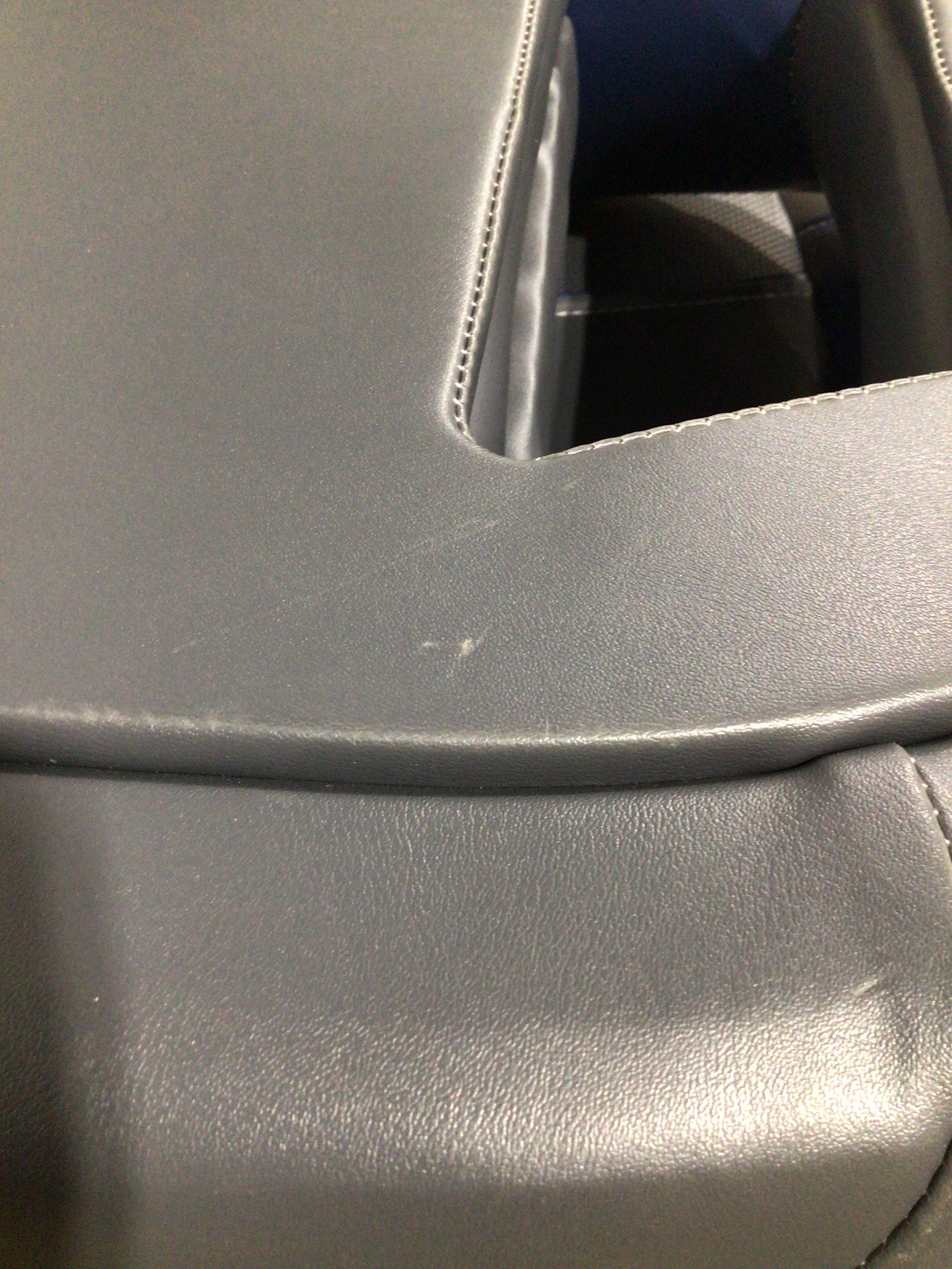 CLEARANCE ITEM CL-A820 & CL-A864 | Compact Bass Boat Seats | N100-2-402