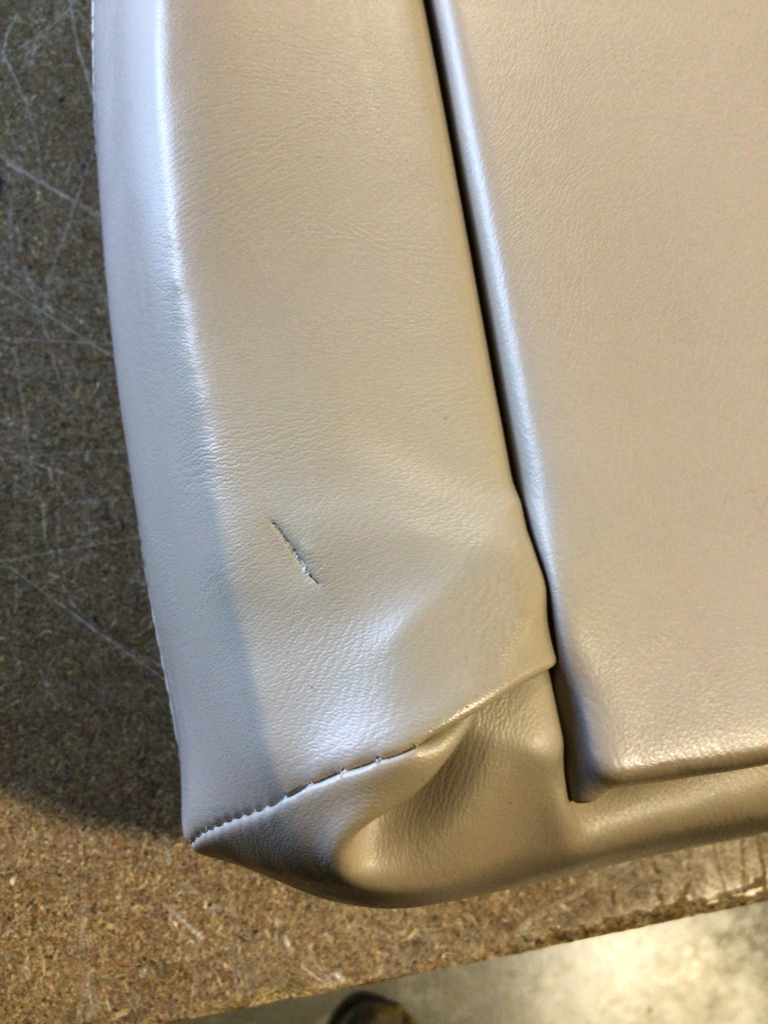 CLEARANCE ITEM CL-A978 & CL-B363 | 4 Piece Compact Bass Boat Seats (Set of 2) | N100-2-403