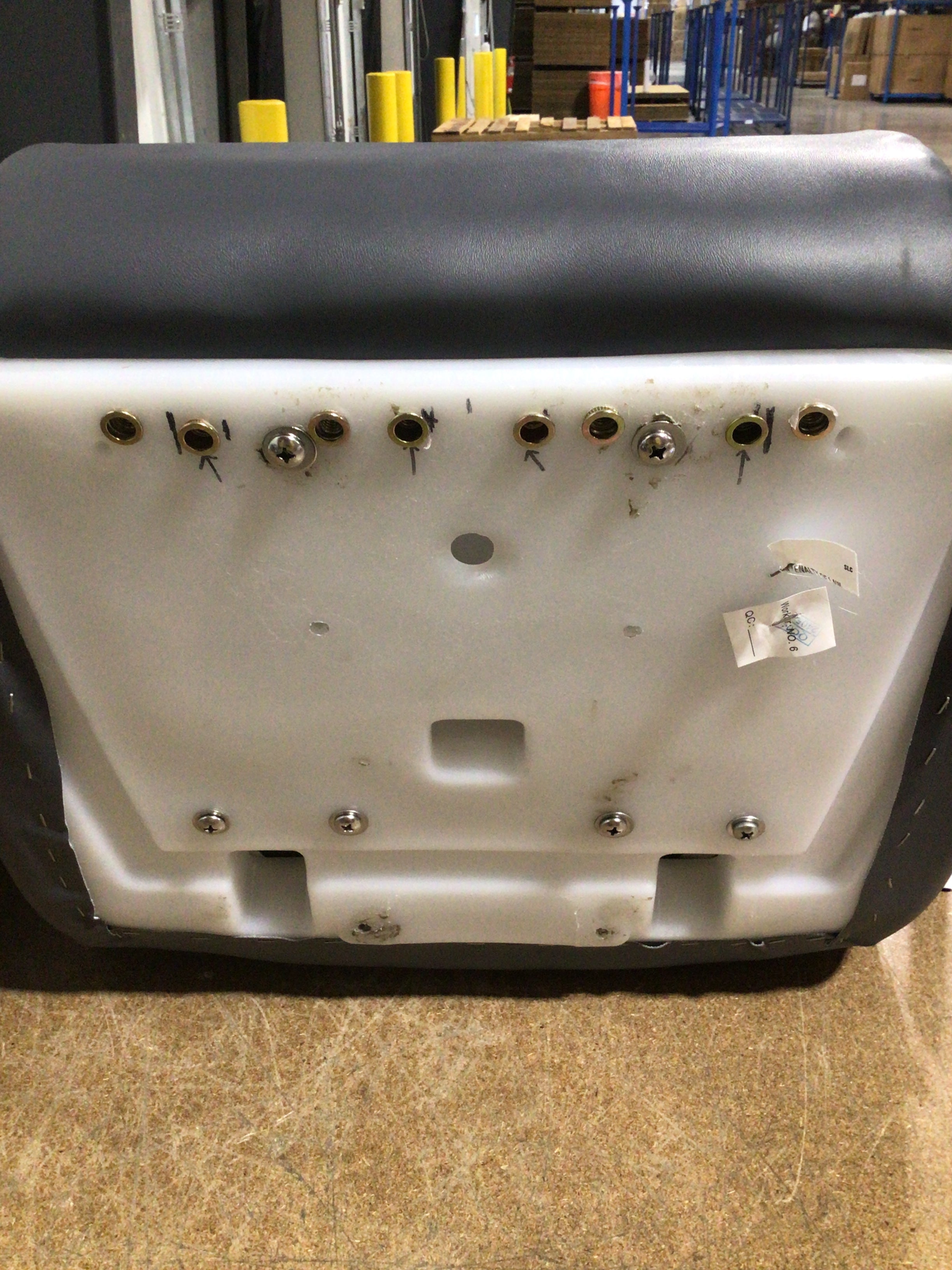 CLEARANCE ITEM CL-B103 | HIGH BACK BASS BOAT BUCKET SEATS  | L100-2-400