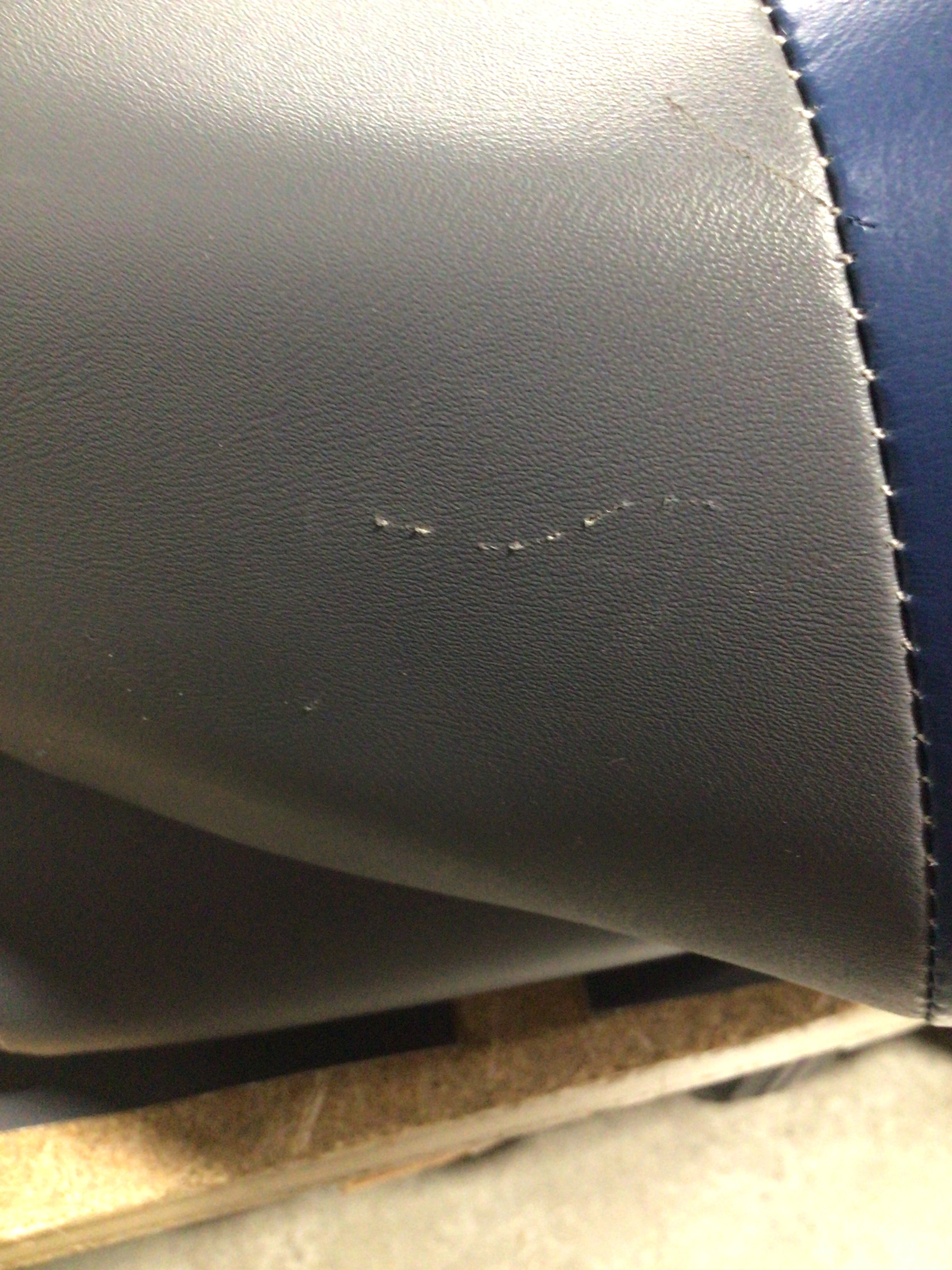 CLEARANCE ITEM CL-B317 | 4 Piece Bass Boat Seats (Set of 2) | BBS-402