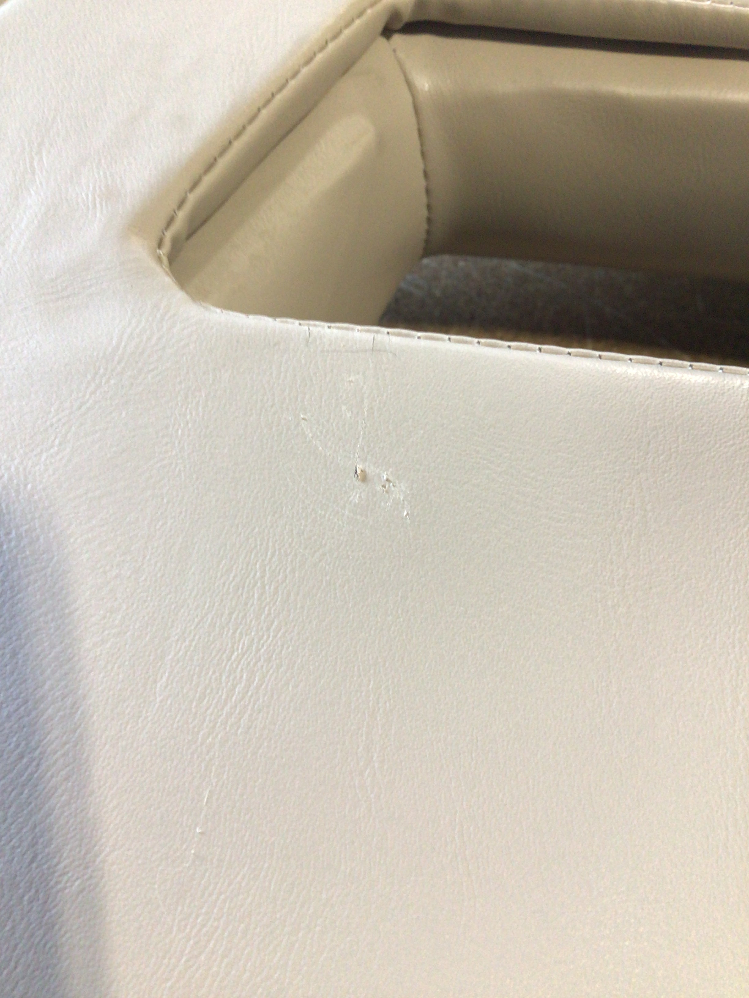 CLEARANCE ITEM CL-A978 & CL-B363 | 4 Piece Compact Bass Boat Seats (Set of 2) | N100-2-403