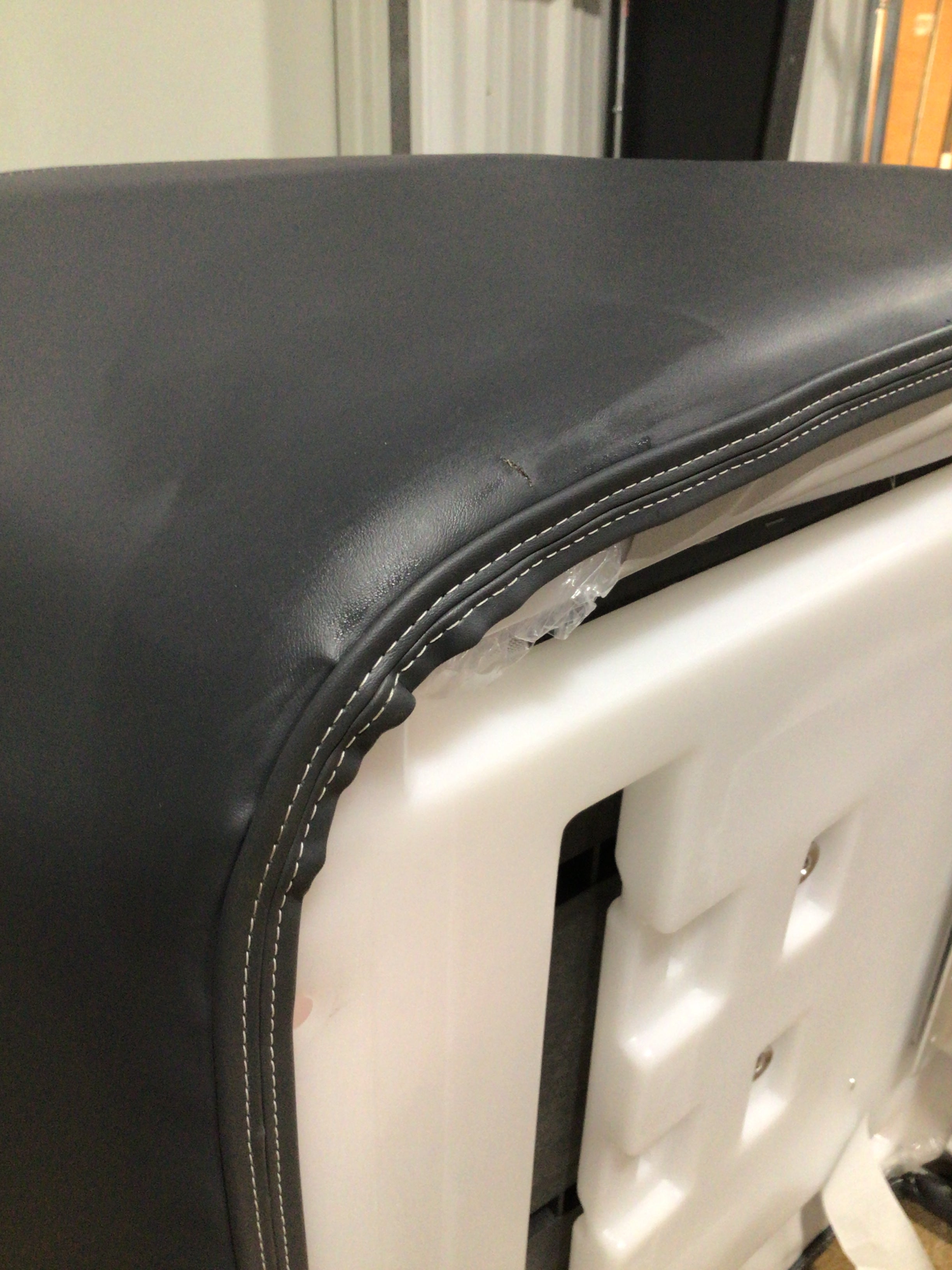 CLEARANCE ITEM CL-B466 & CL-B467 | Ranger Style Bass Boat Seats (Set) | R100-2-400