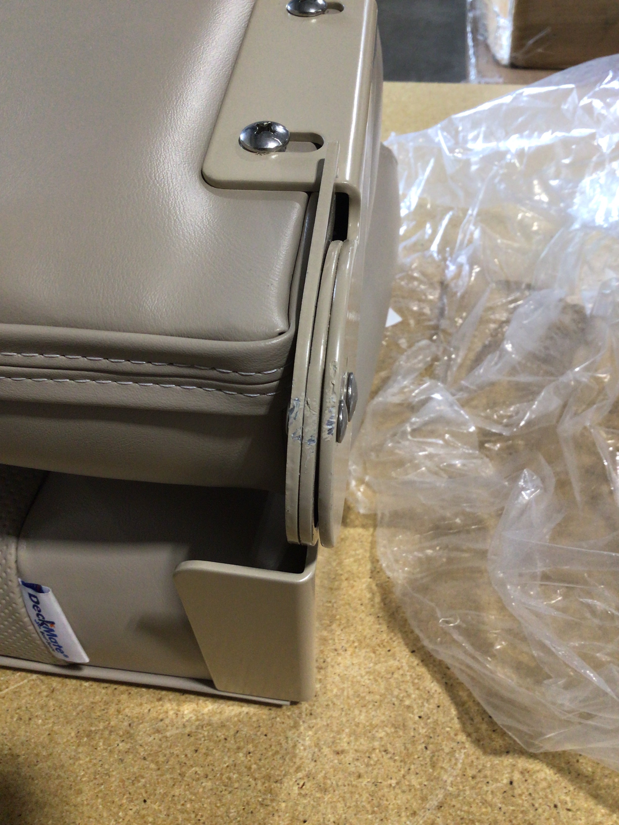 CLEARANCE ITEM CL-B529 | High Back Folding Boat Seat | FS30-403