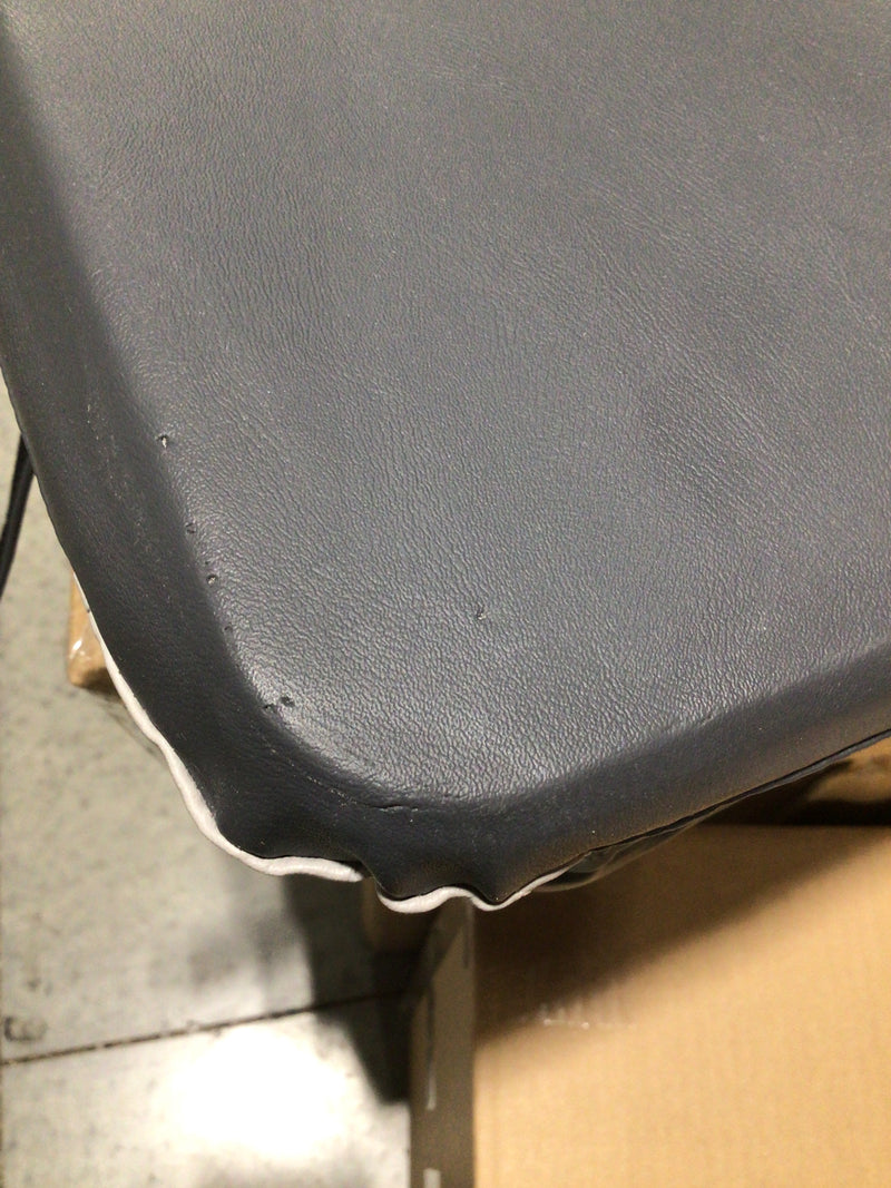 CLEARANCE ITEM CL-2400 | Compact Folding Fishing Seats | RT3-400